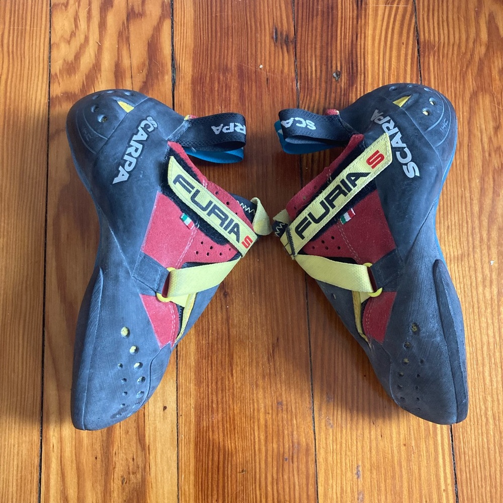 Scarpa Furia climbing shoes, size EU 37 1/2